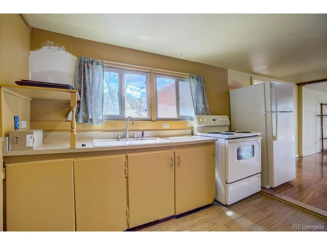 Photo of 27235 Mountain Park Rd