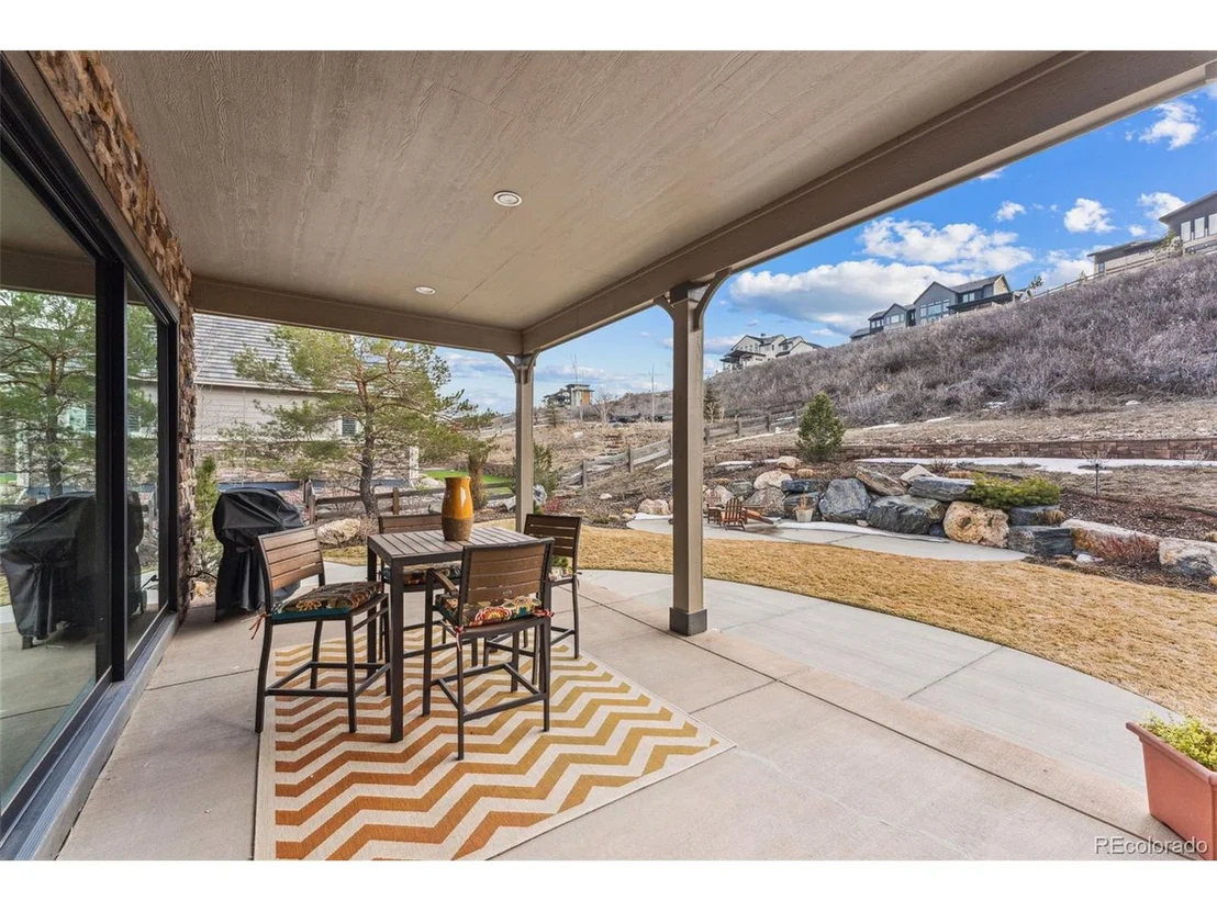 Photo of 4937 Hogback Ridge Rd