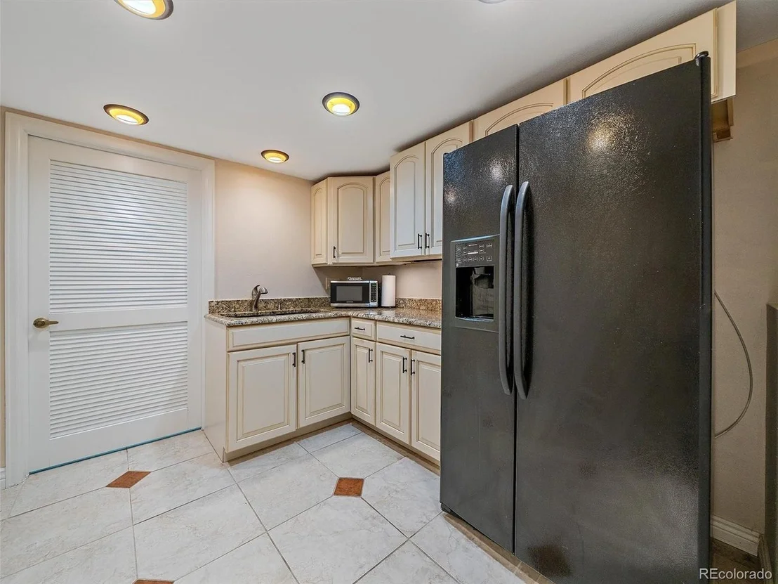 Photo of 8280 Grizzly Way