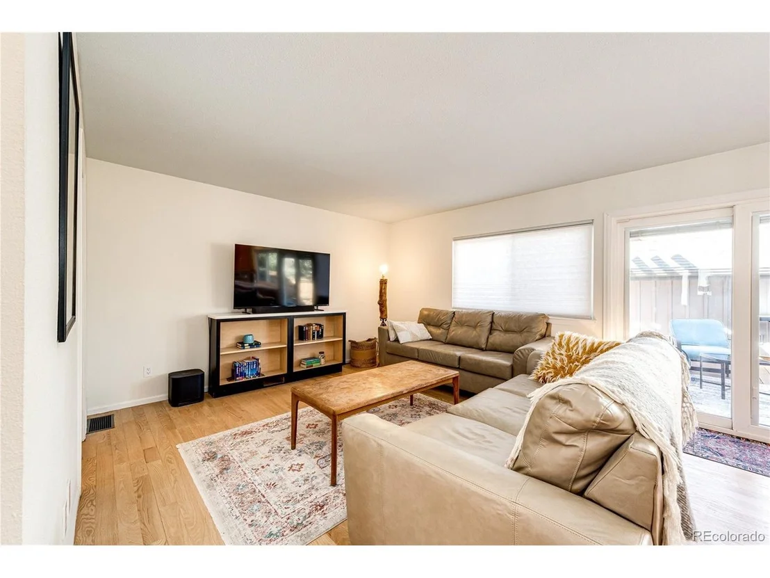 Photo of 8712 Independence Way