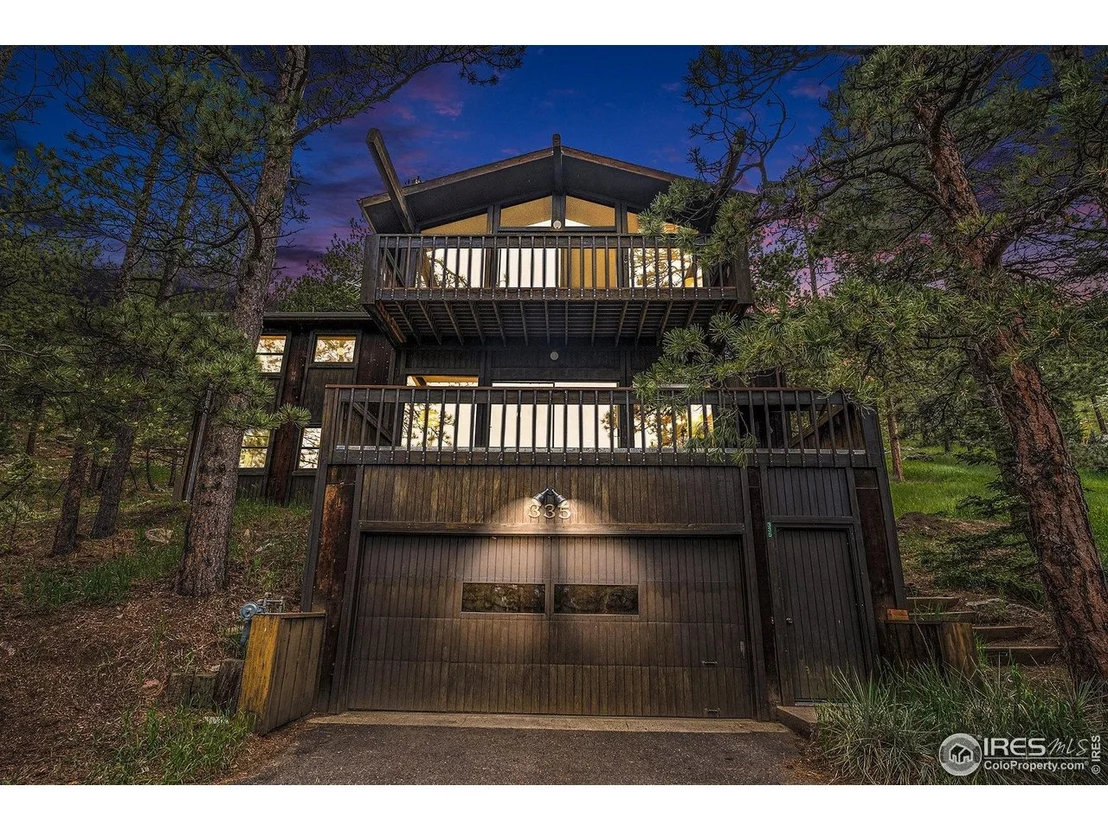 Photo of 335 Wild Horse Cir