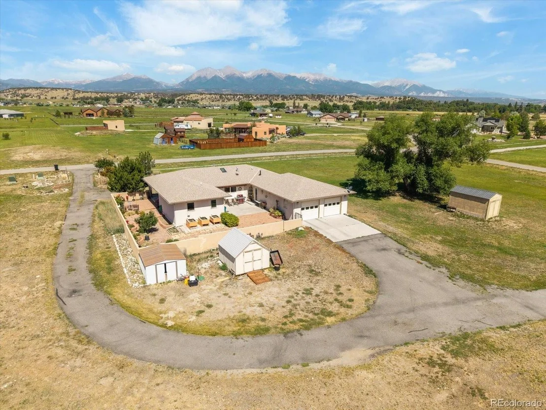 Photo of 7610 Meadowlark Ln