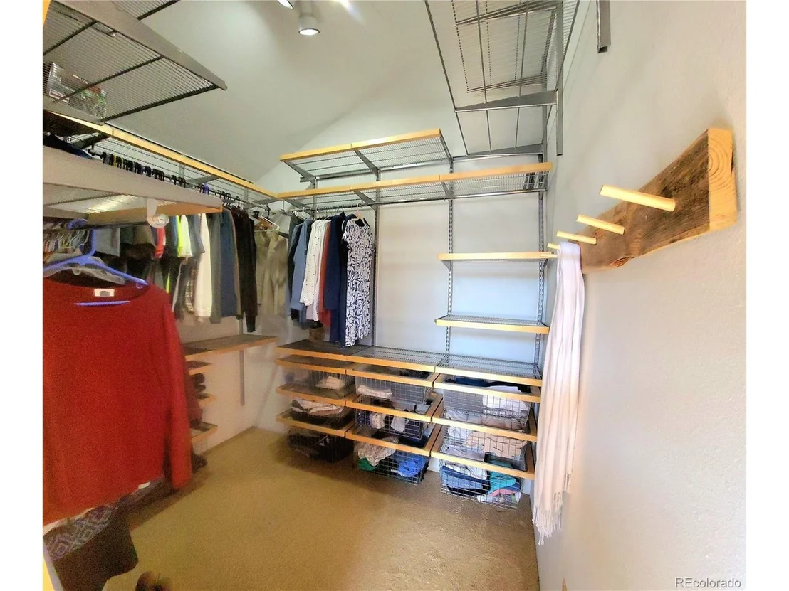 Photo of 277 Rustlers Rd