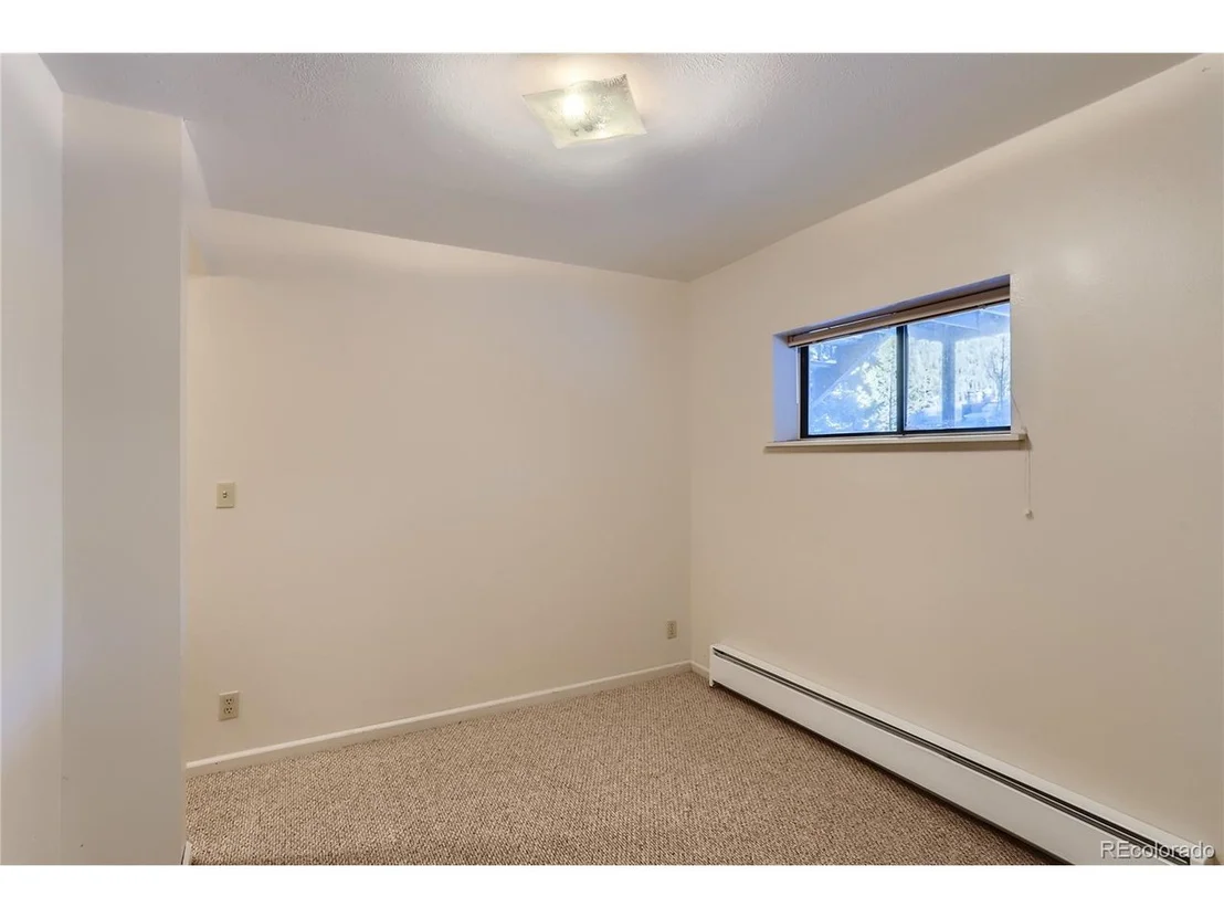 Photo of 9283 Fall River Rd