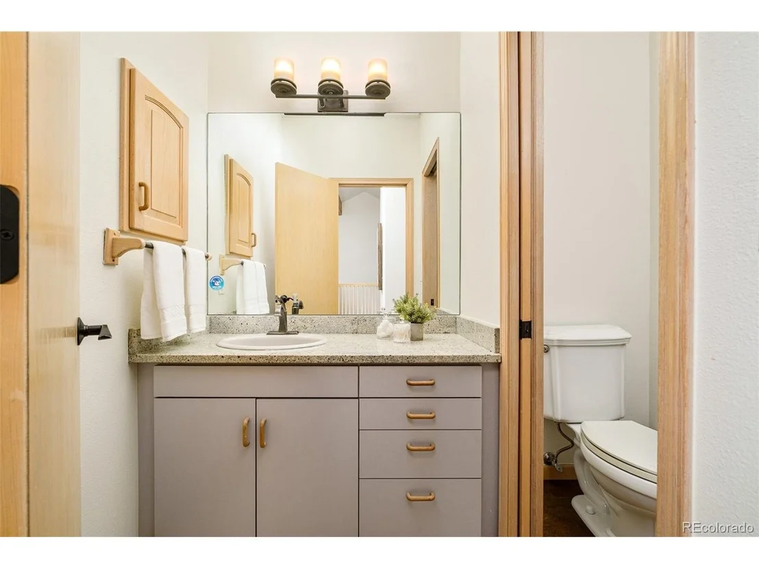 Photo of 1127 Juniper Ave
