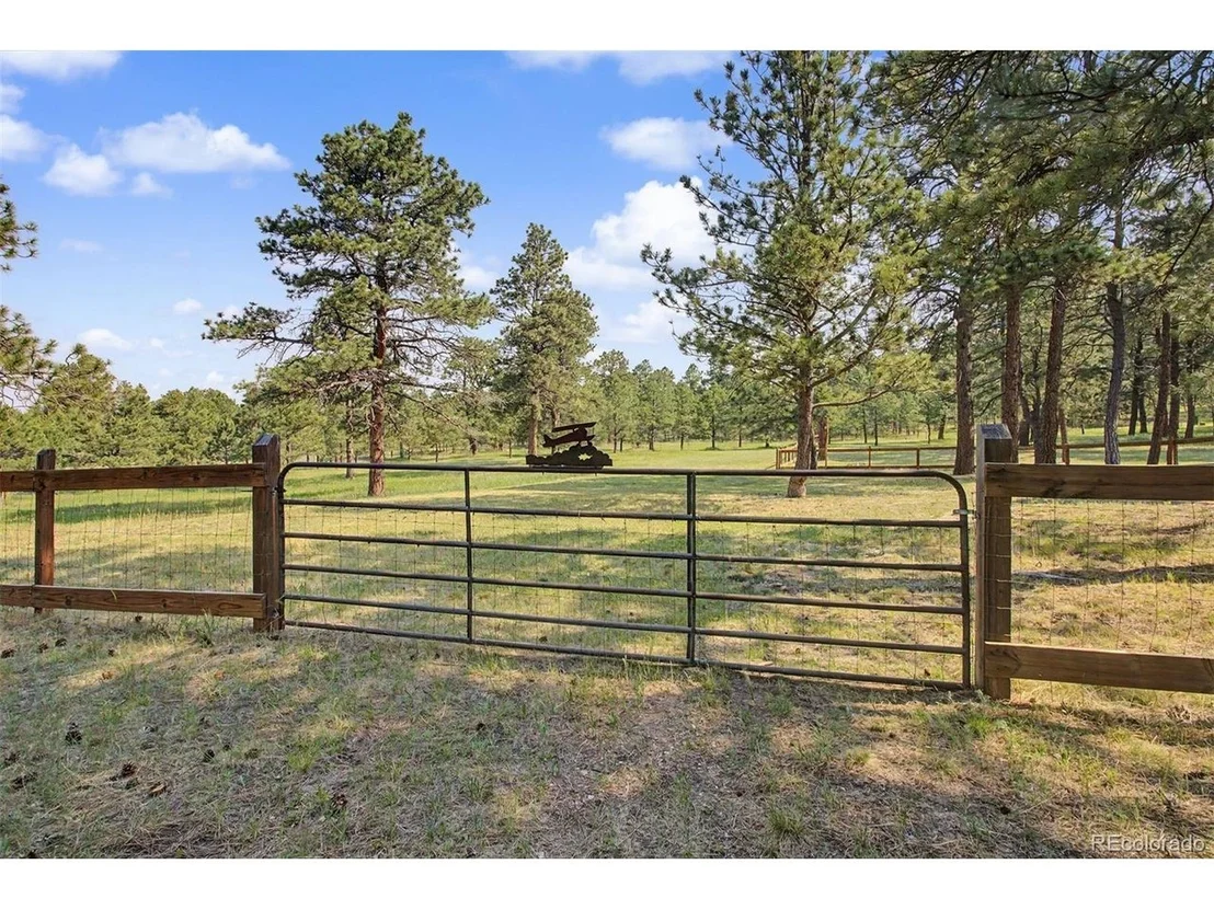 Photo of 8310 Windfall Way