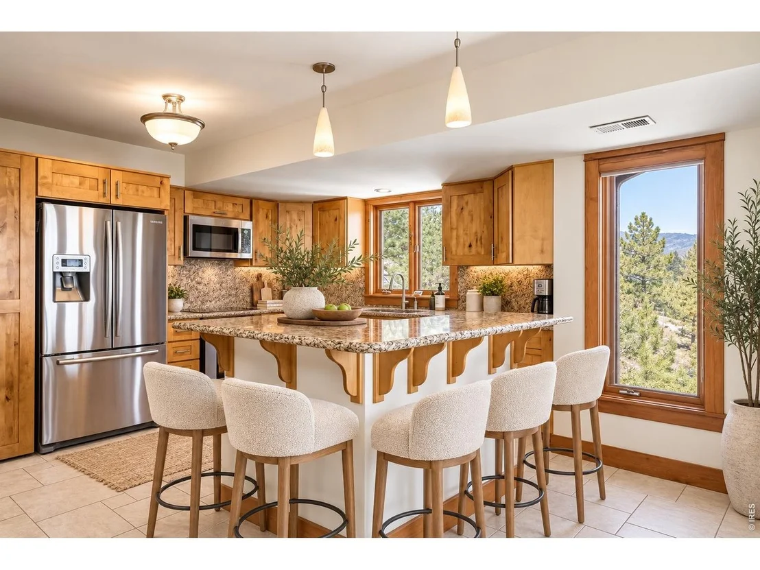 Photo of 107 Sunrise Ln
