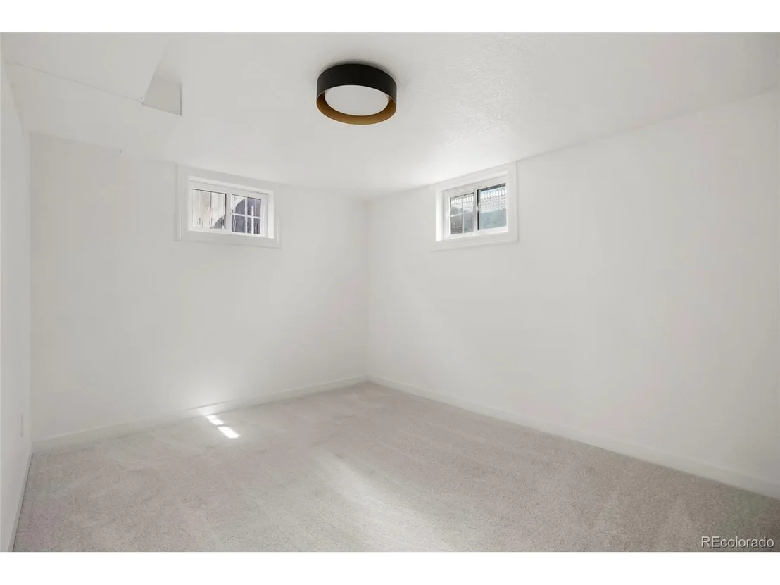 Photo of 4565 W Exposition Ave
