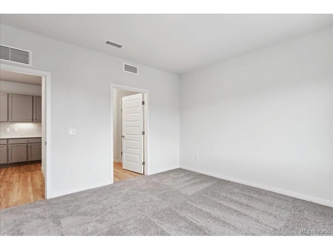 Photo of Unit 1210 at 487 Interlocken Blvd