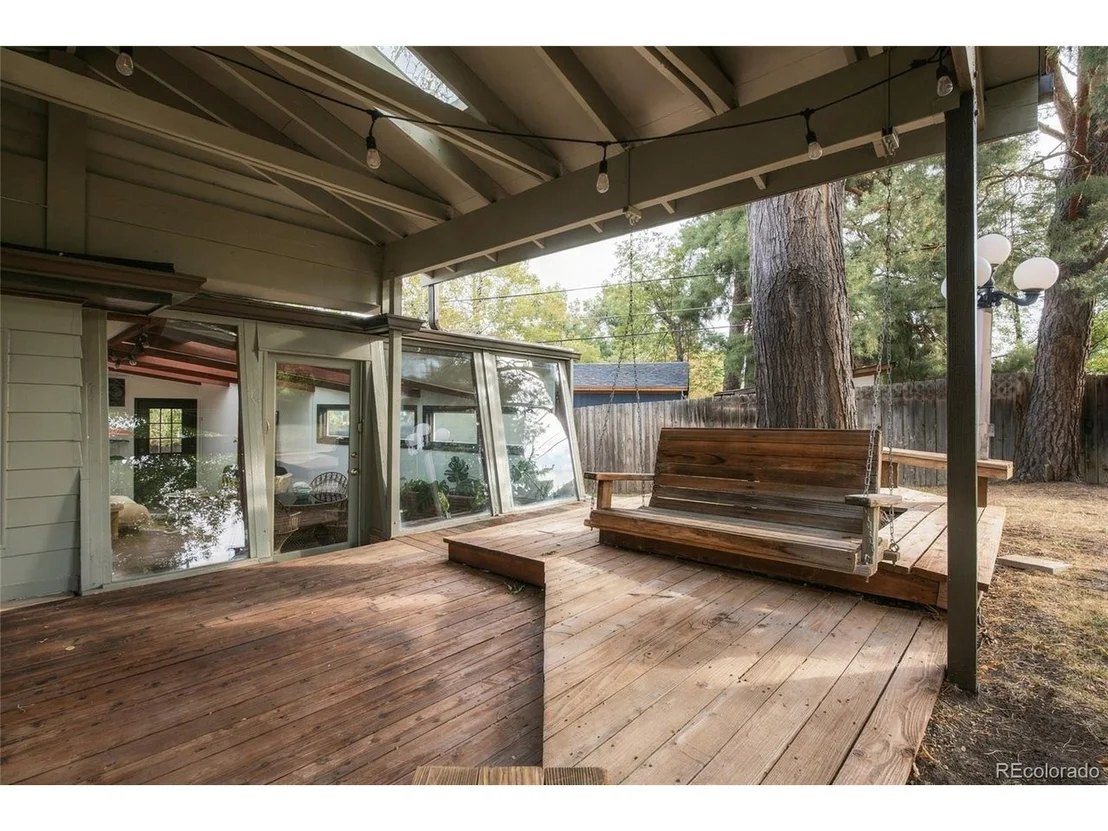 Photo of 4050 Field Dr