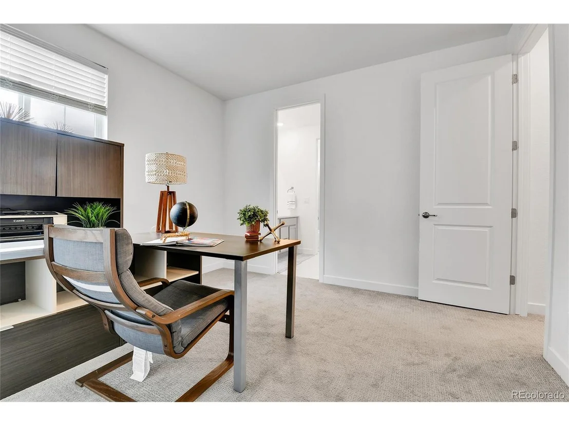 Photo of 22472 E Narrowleaf Cir
