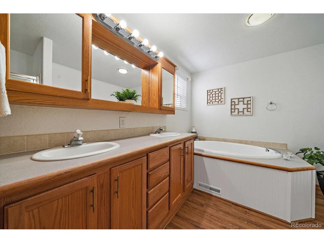 Photo of 276 Cherokee Pl