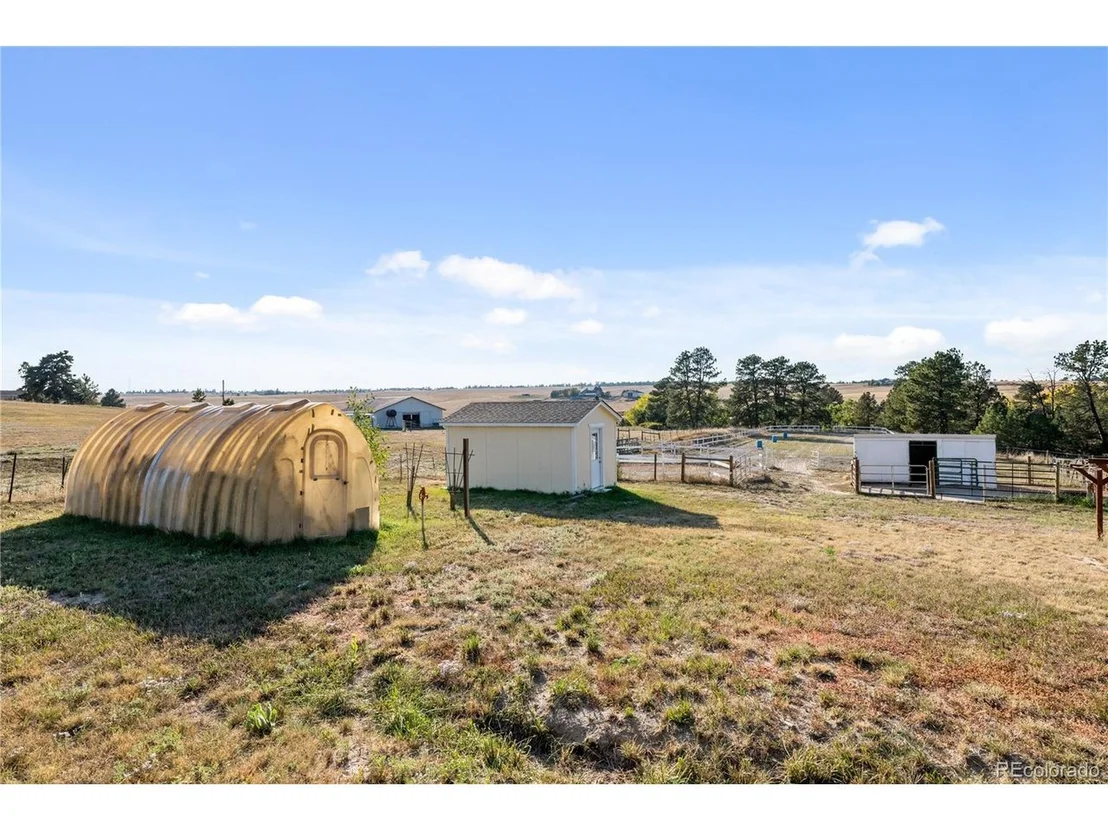 Photo of 6345 Arrowhead Trl