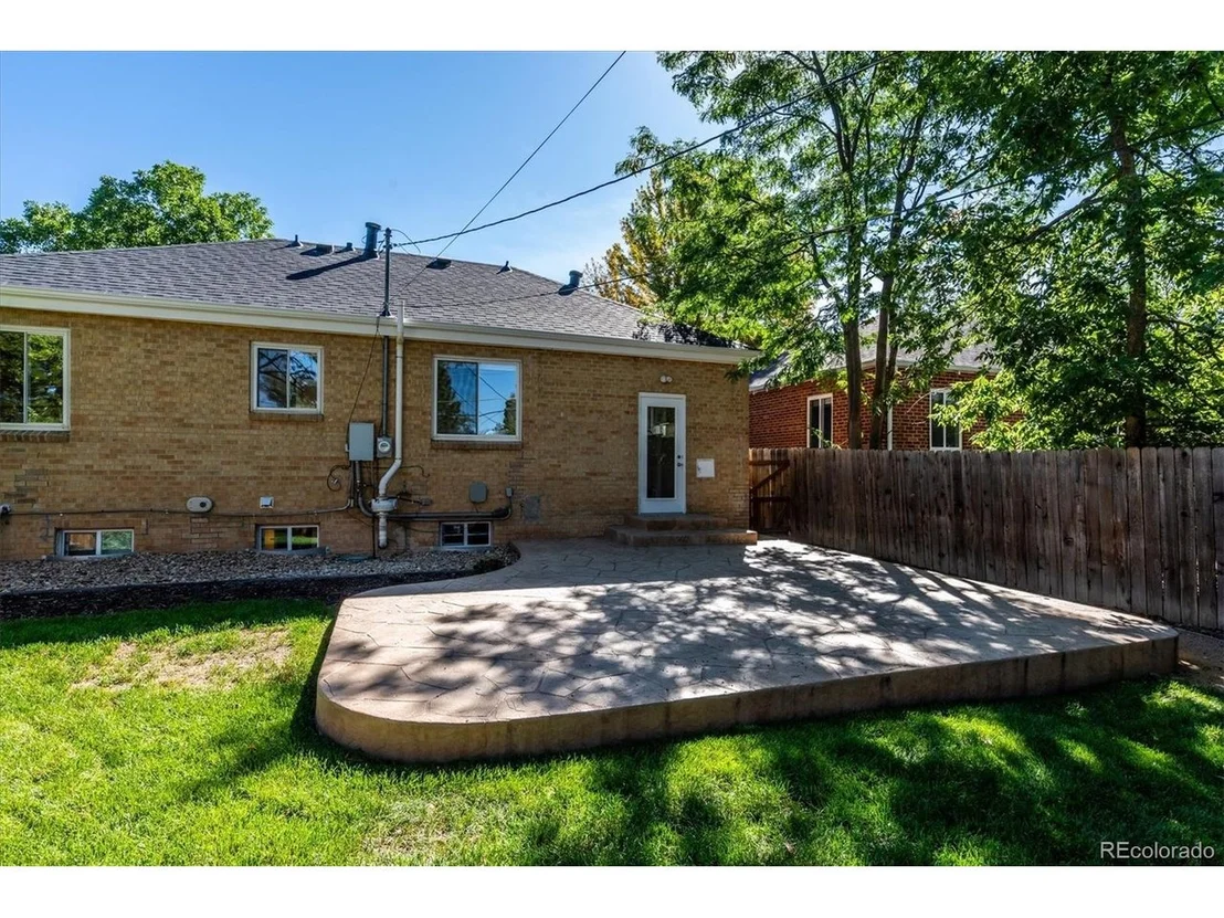 Photo of 865 Grape St