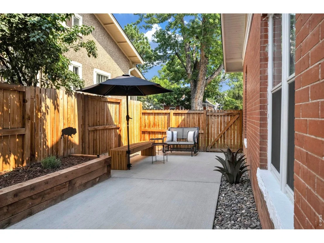 Photo of 624 Maxwell Ave