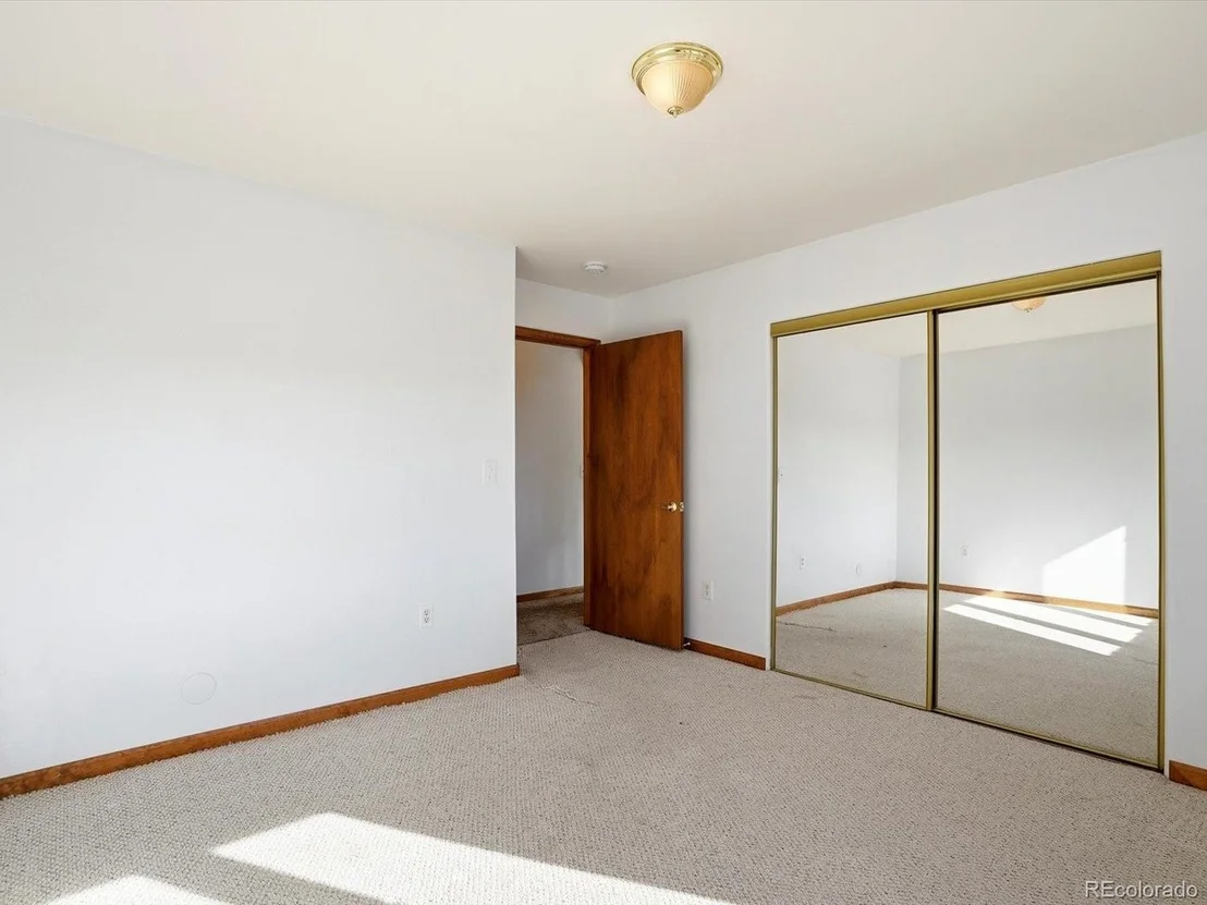 Photo of 2979 Coyote Cir