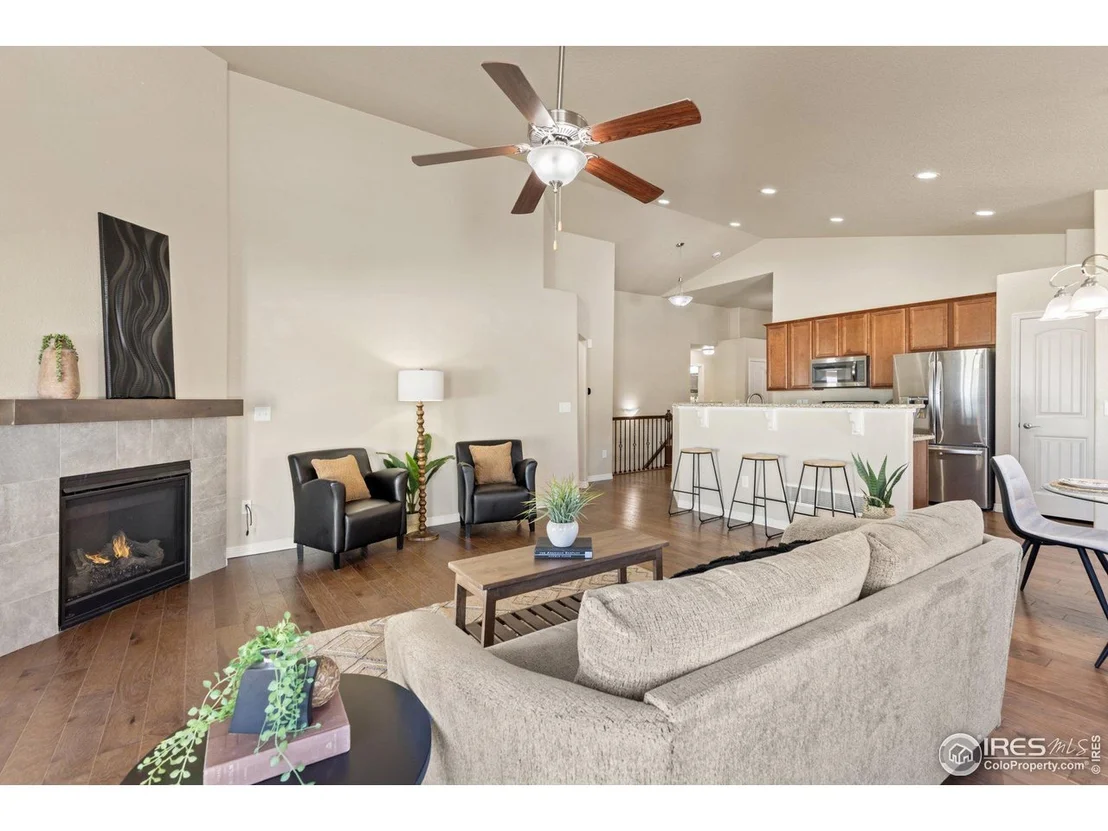 Photo of 6038 Carmon Dr