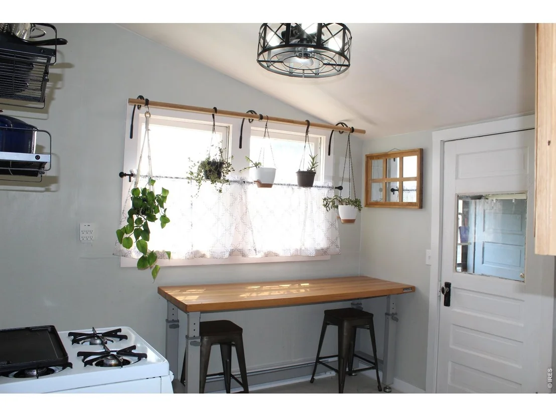 Photo of 208 Cheyenne Ave