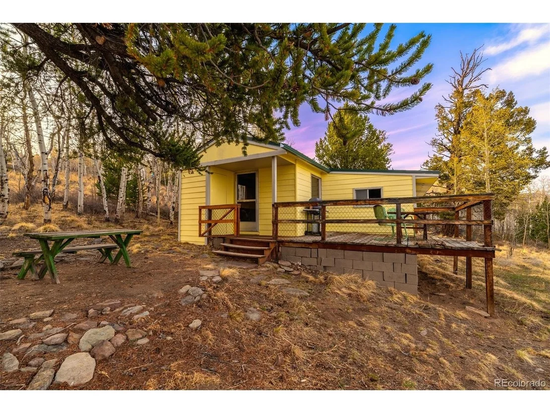 Photo of 26 Meadow Dr