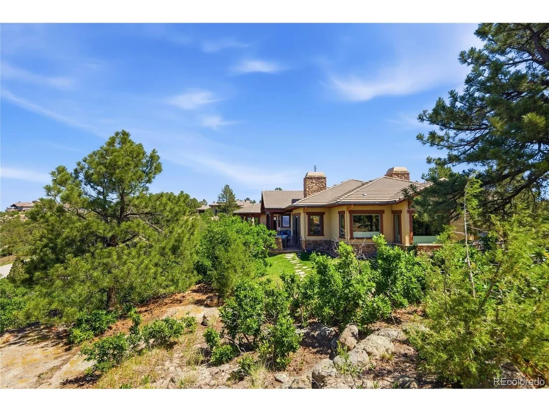 Photo of 602 Cliffgate Ln