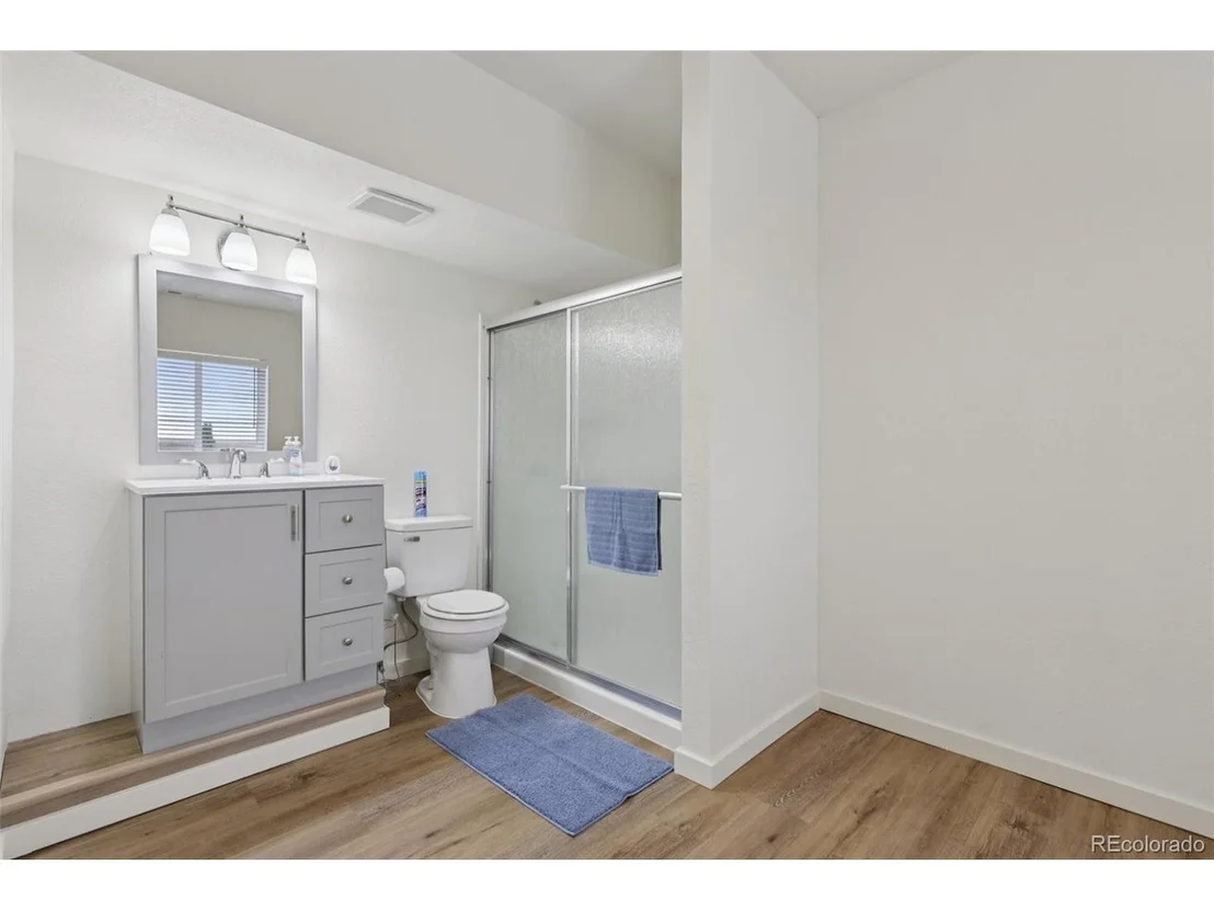 Photo of 45877 Orchid Ave