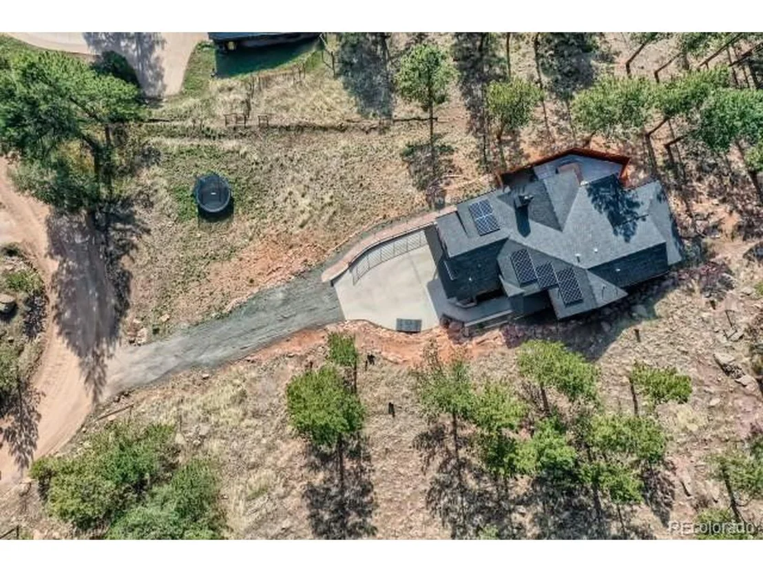 Photo of 795 Pine Brook Rd