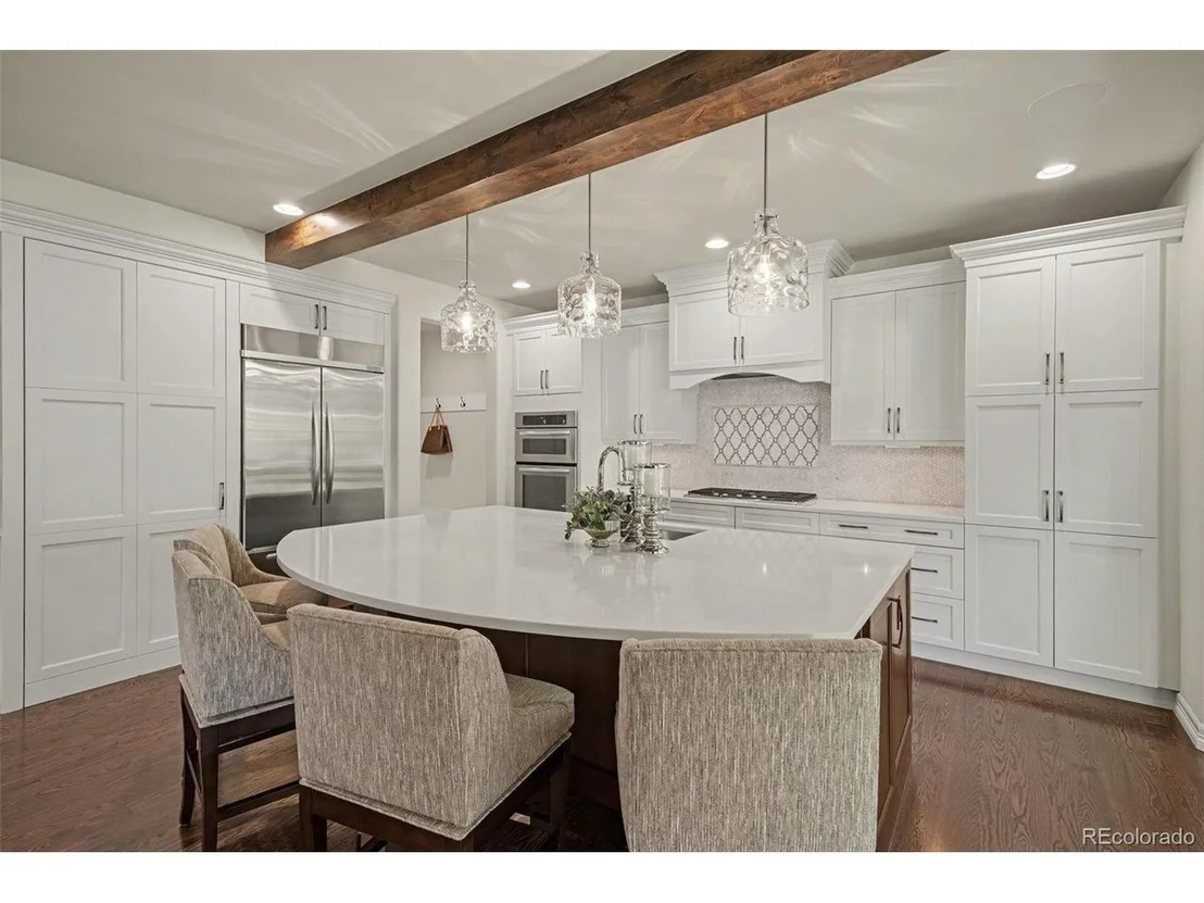 Photo of 9496 Winding Hill Way
