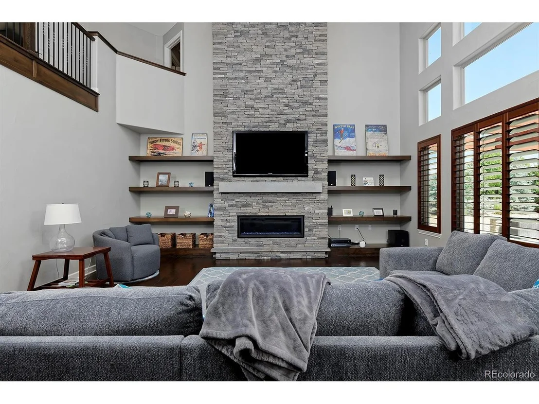 Photo of 1315 W 141st Cir