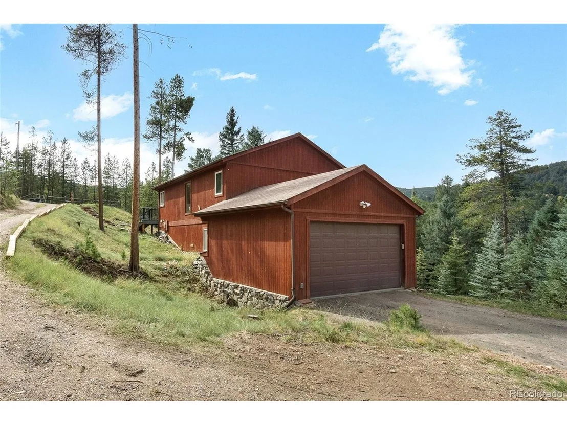 Photo of 7565 Brook Forest Ln