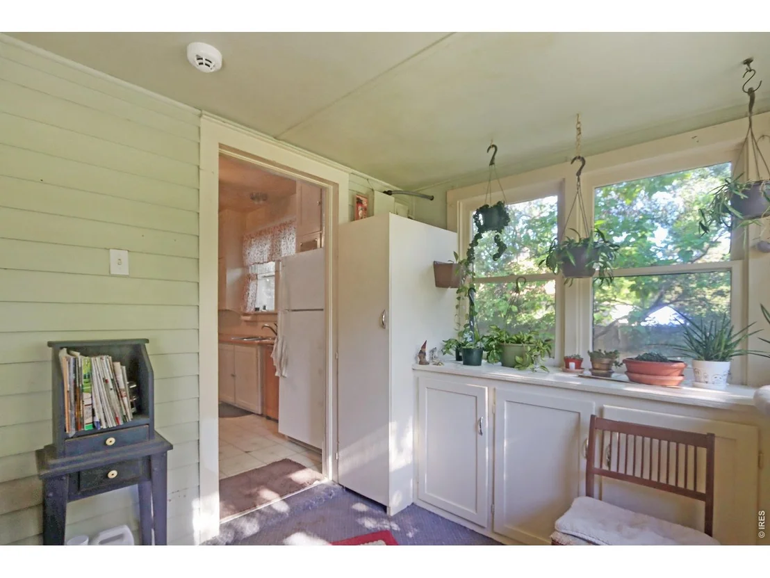 Photo of 914 N Carson St