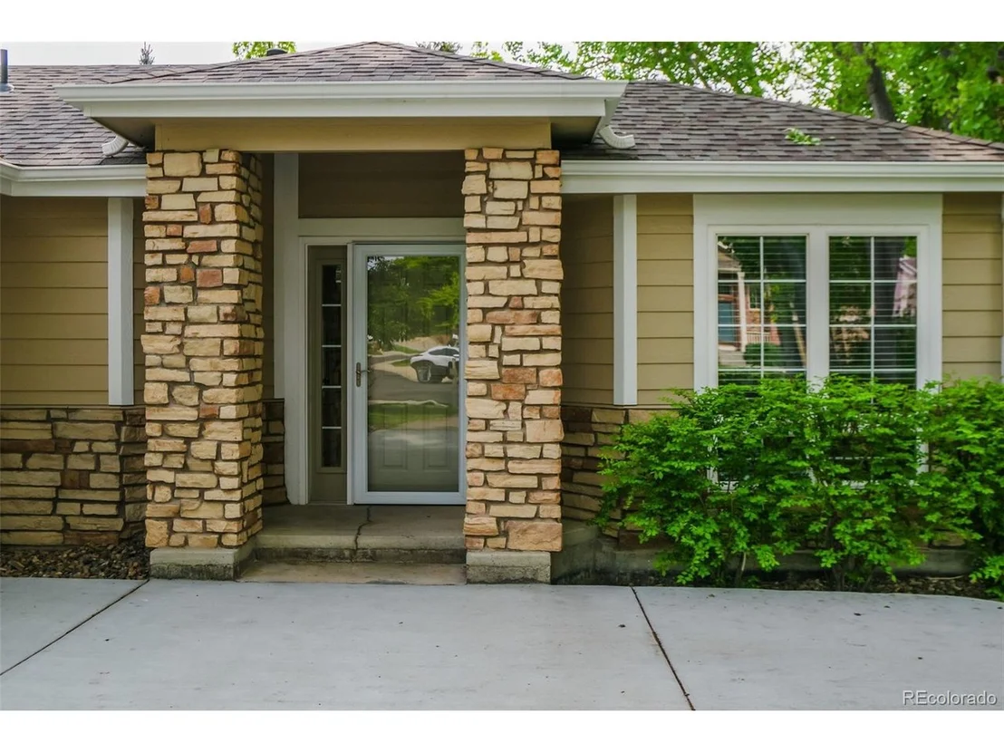 Photo of 340 Driftwood Cir