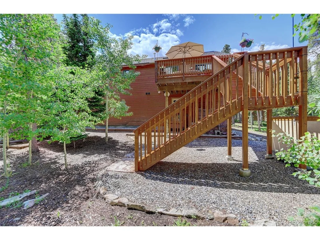 Photo of 631 Lodge Pole Dr