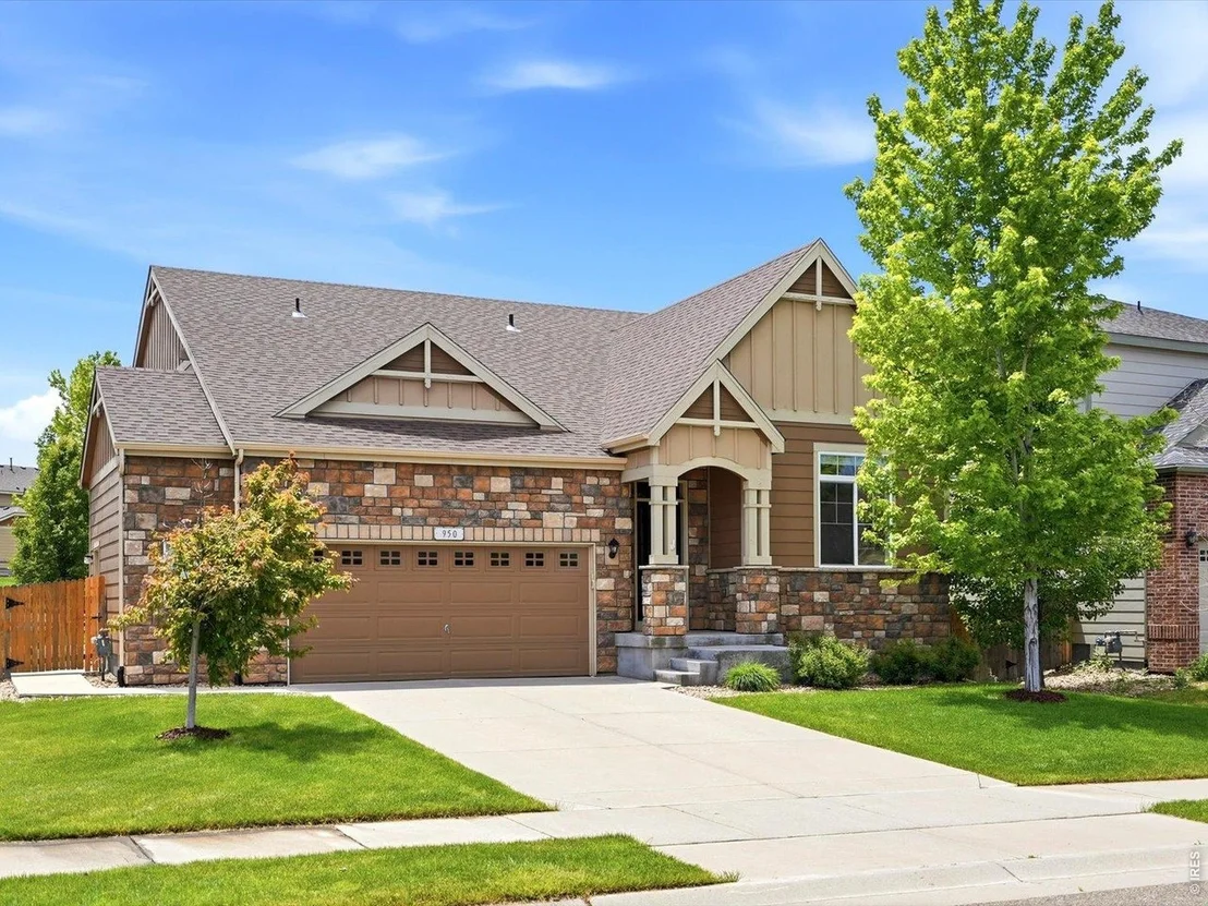 Photo of 950 Sumner Way