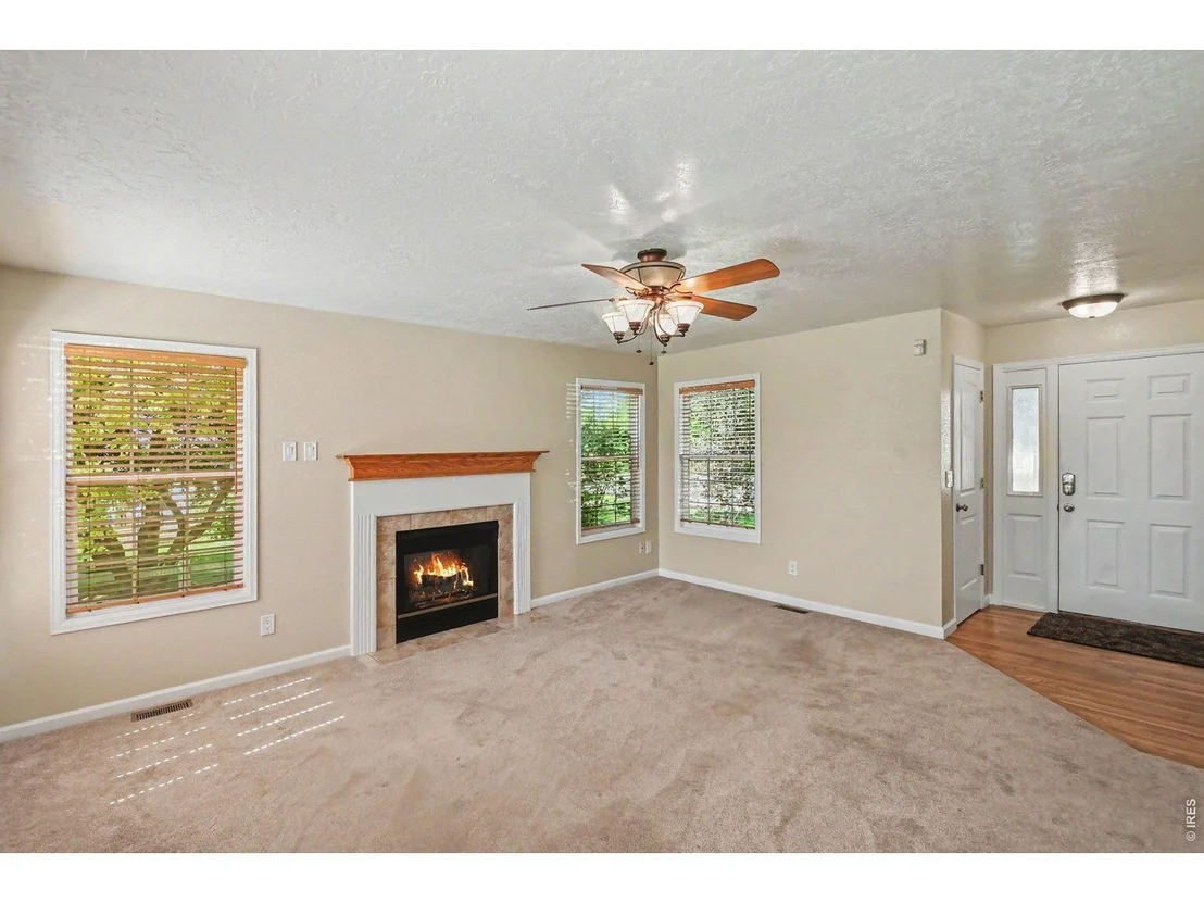 Photo of 1385 Hawkridge Rd