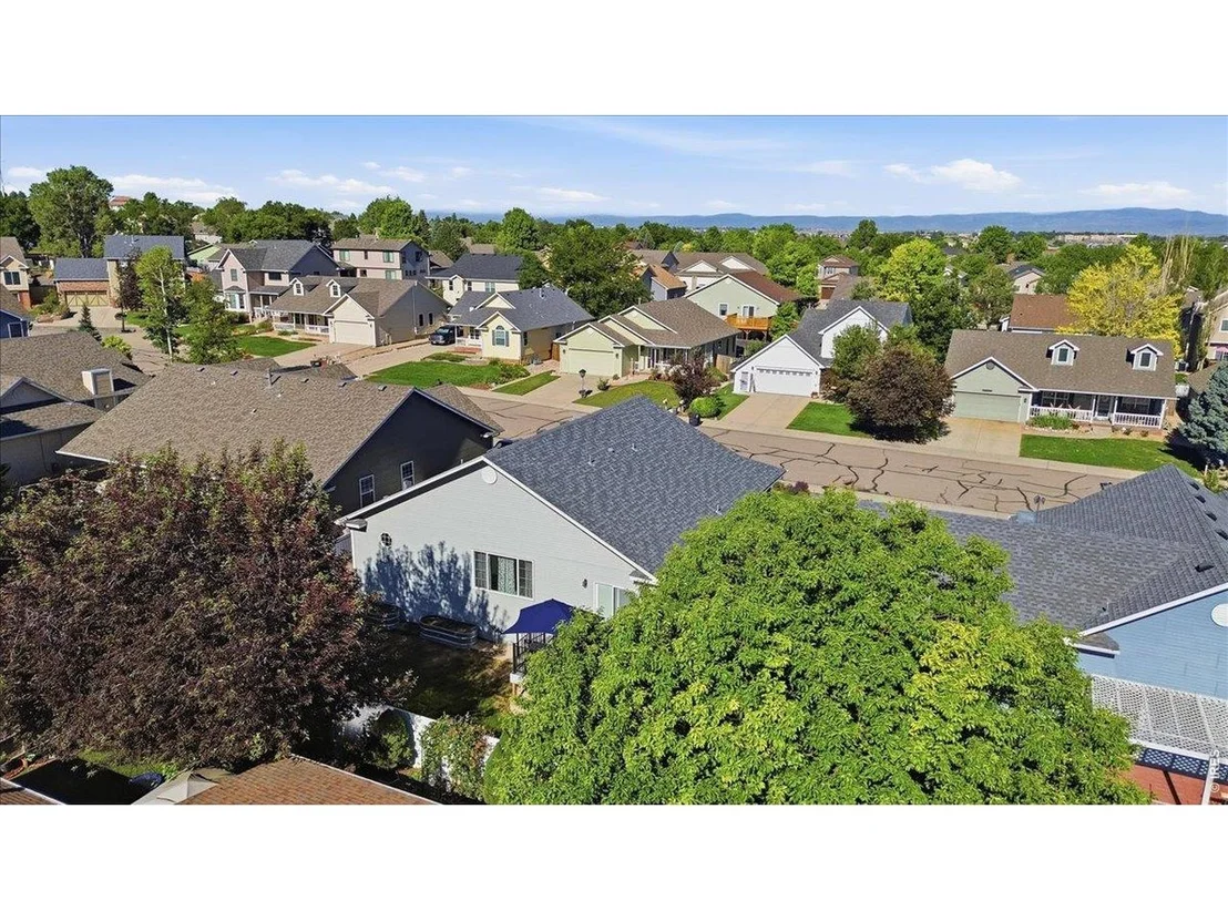 Photo of 312 53rd Ave
