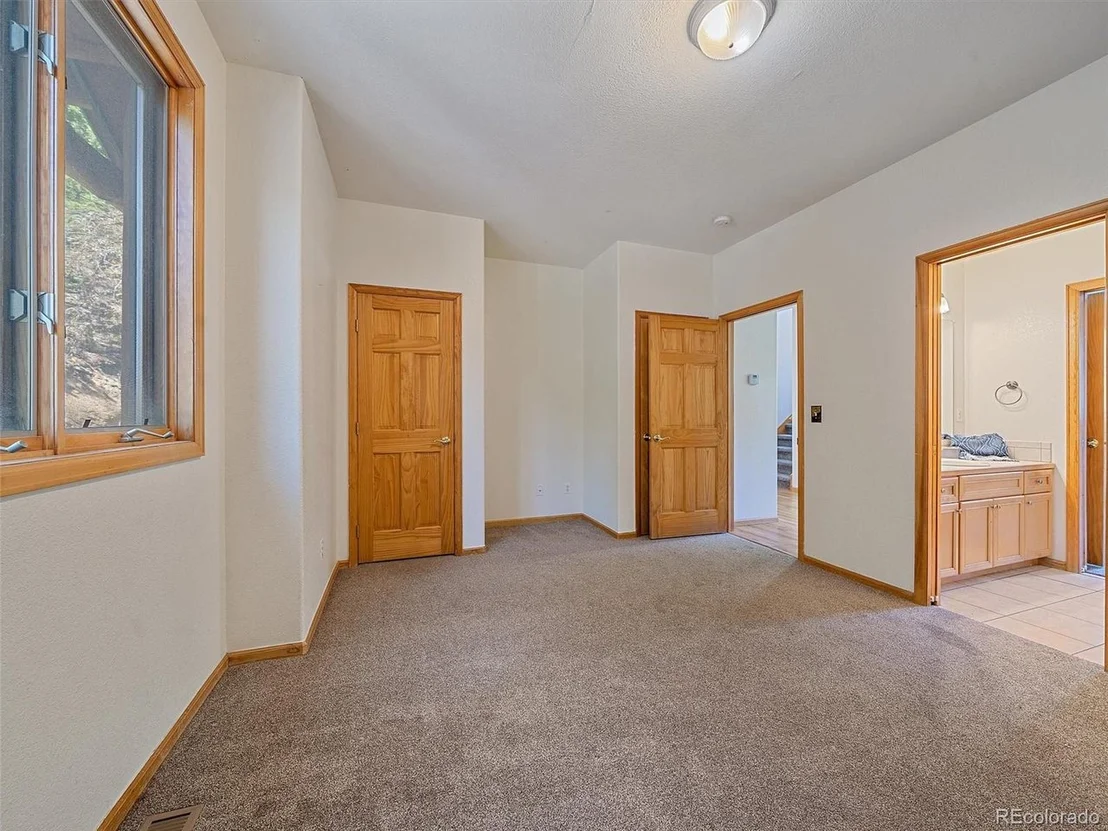 Photo of 187 Blue Spruce Dr