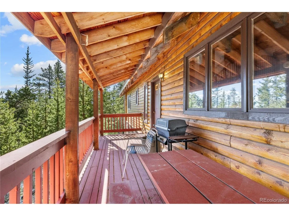 Photo of 424 Dry Gulch Rd