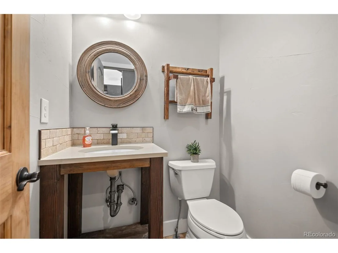 Photo of 258 Upper Forest Rd