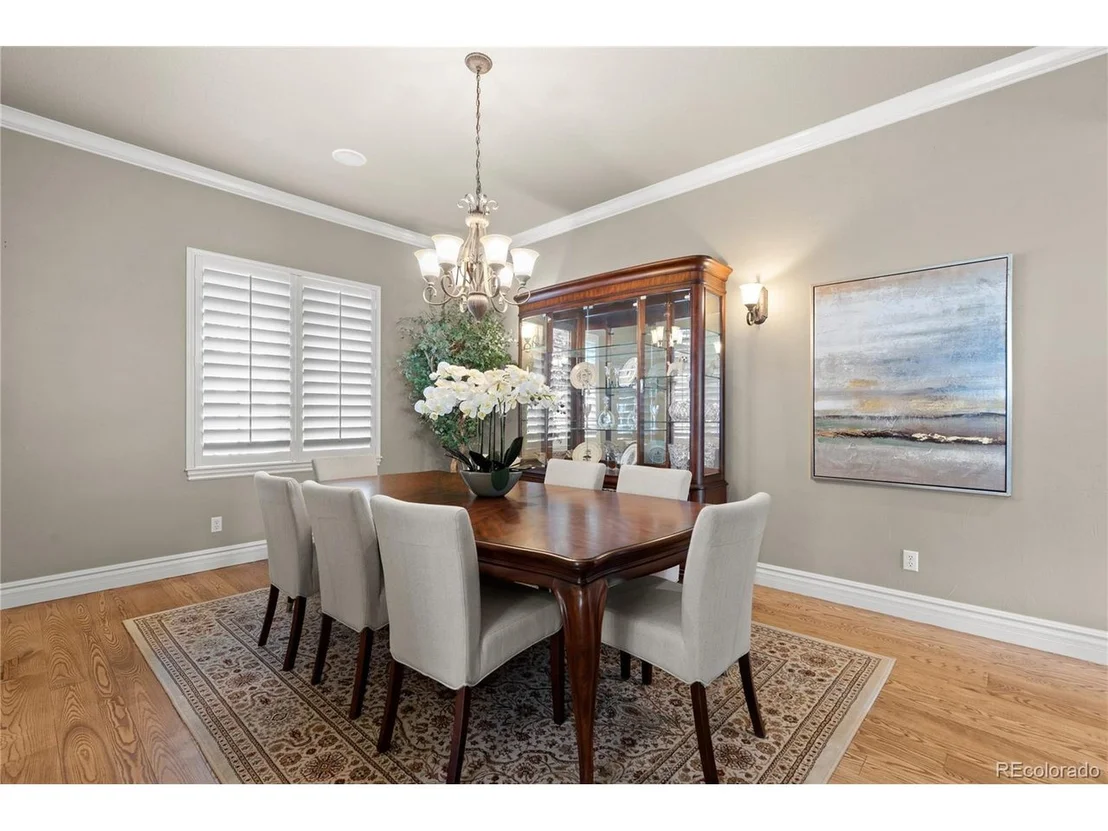 Photo of 8737 Ridgepoint Dr
