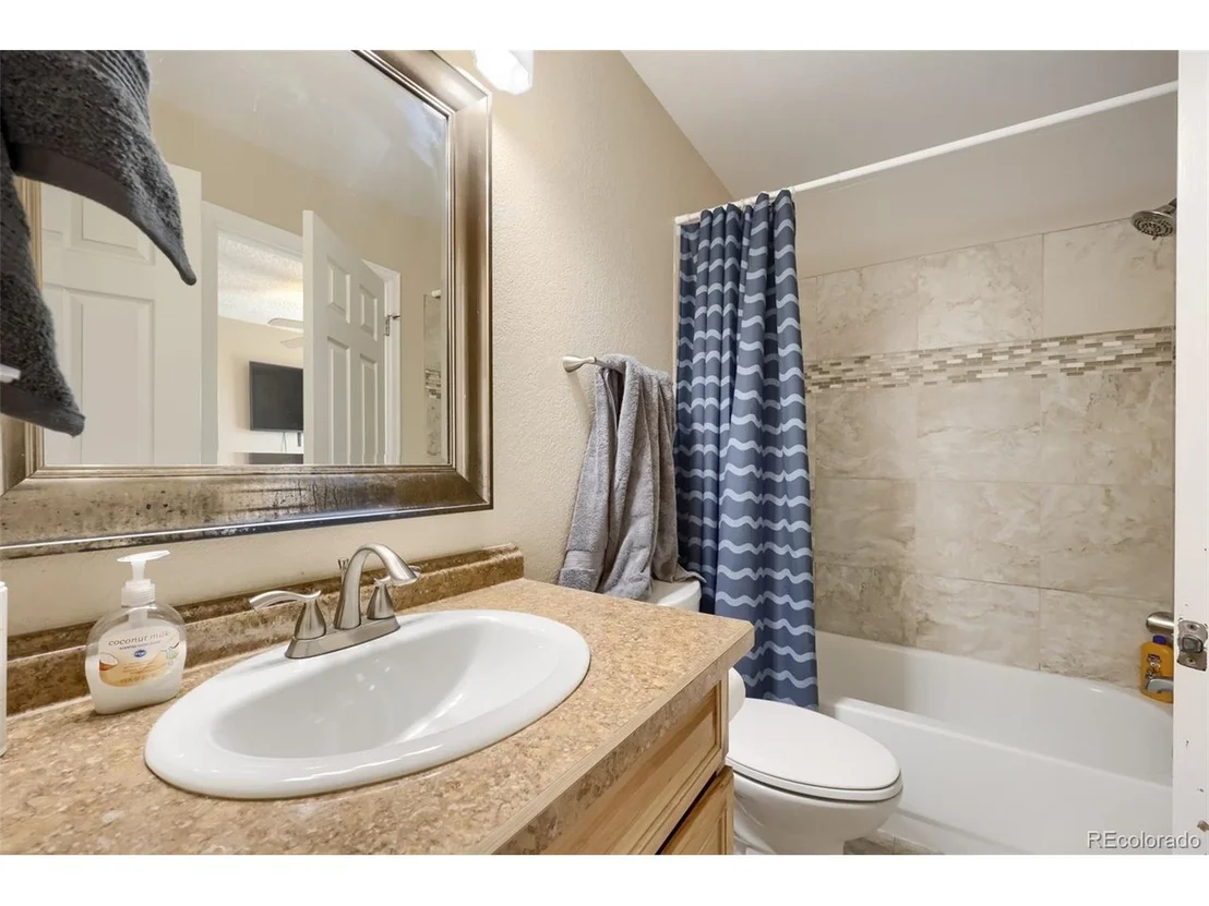 Photo of 8746 Cloverleaf Cir