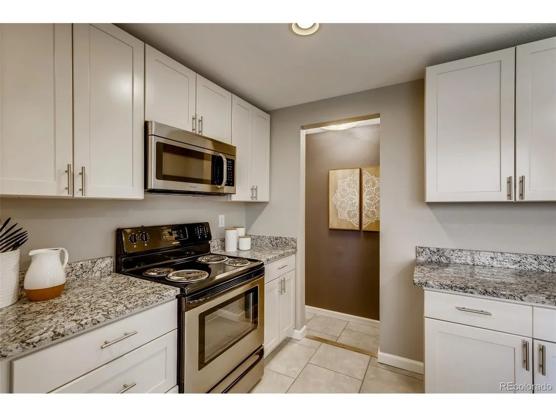 Photo of 4380 Shaw Blvd