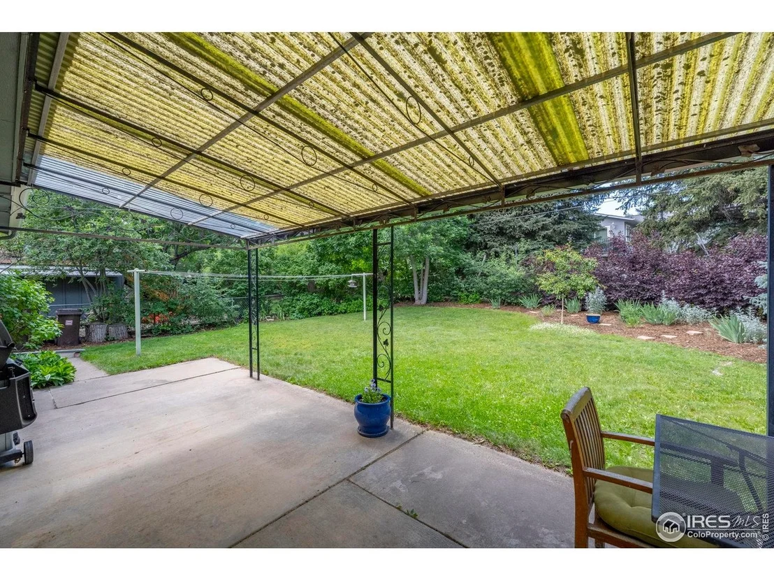 Photo of 3545 Cloverleaf Dr