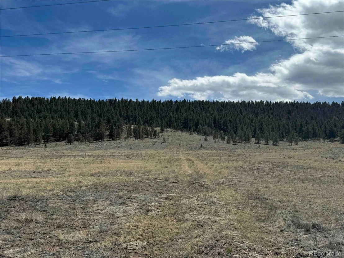 Photo of 8014 County Road 2