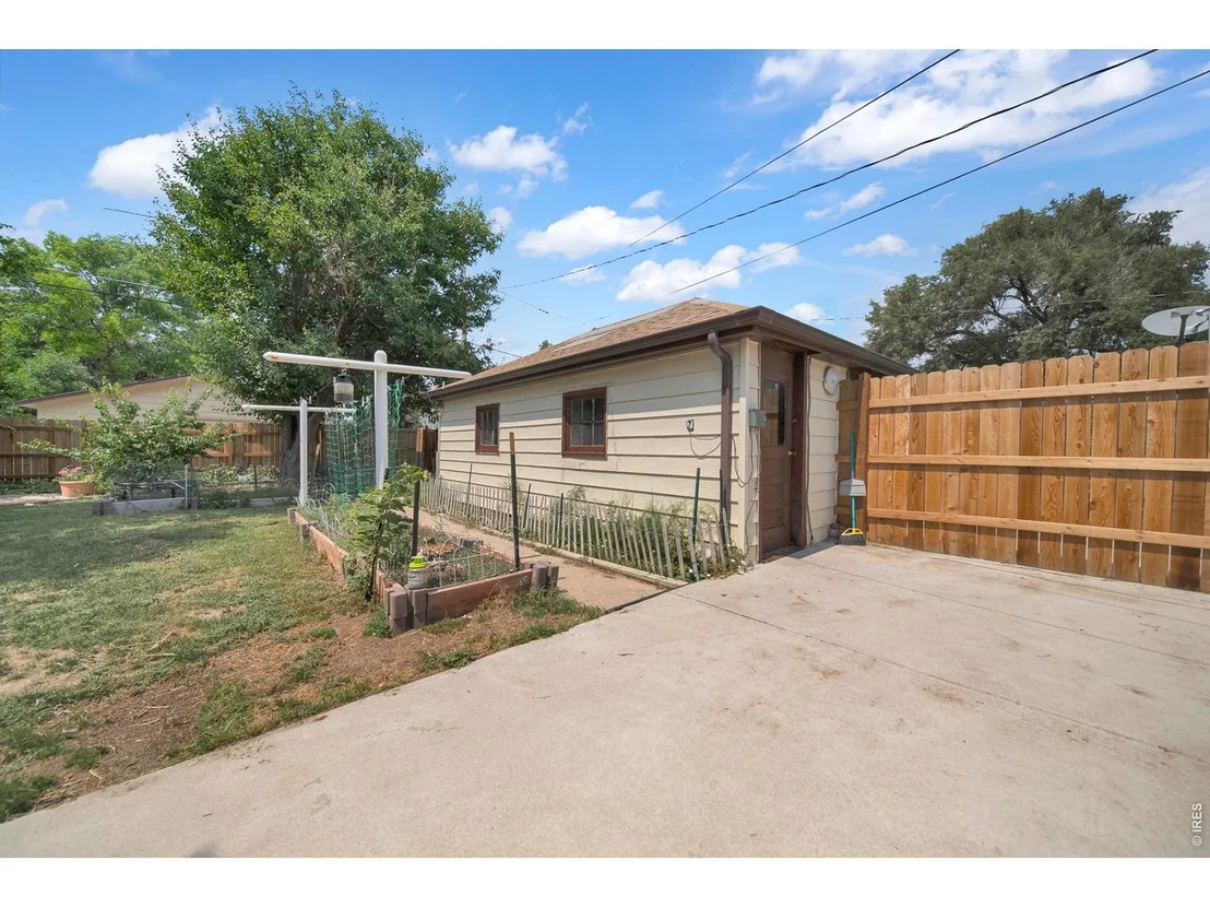 Photo of 315 N 7th Ave