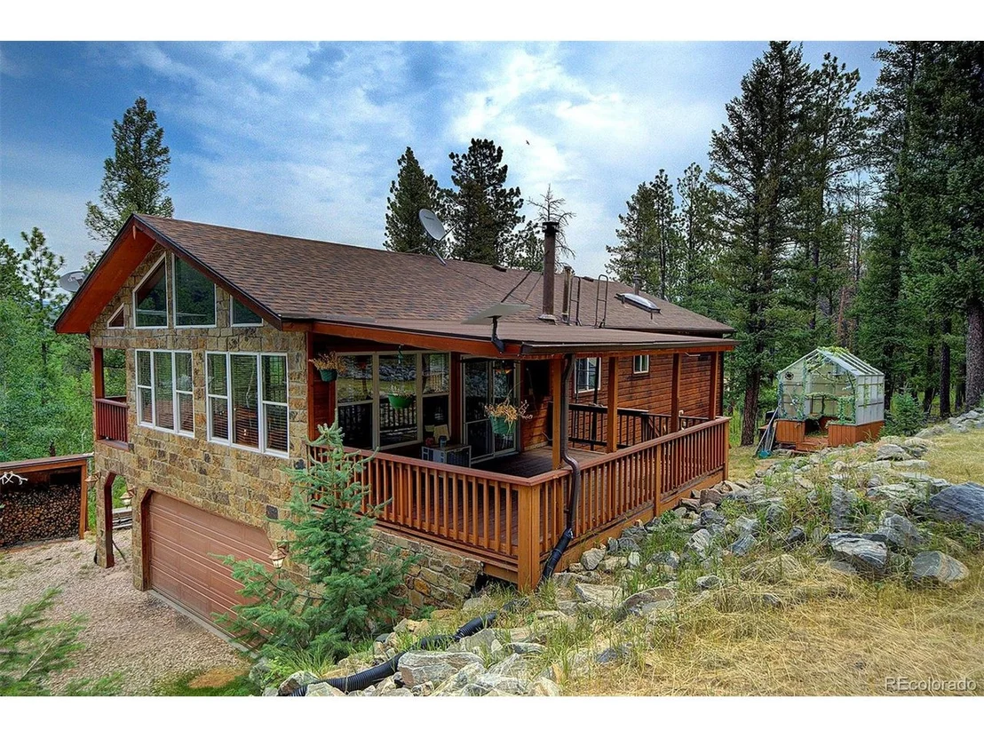 Photo of 32 Aspen Dr