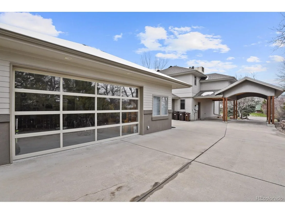 Photo of 220 Pawnee Dr