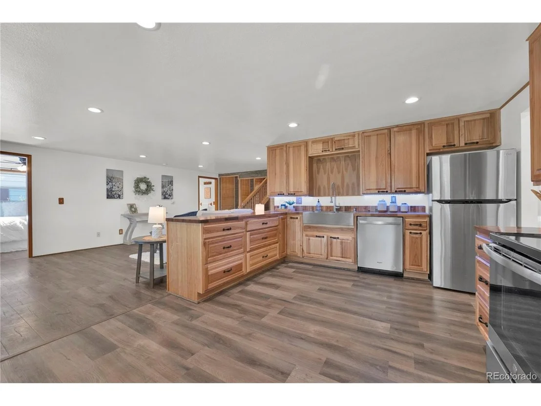 Photo of 450 Bent Ave
