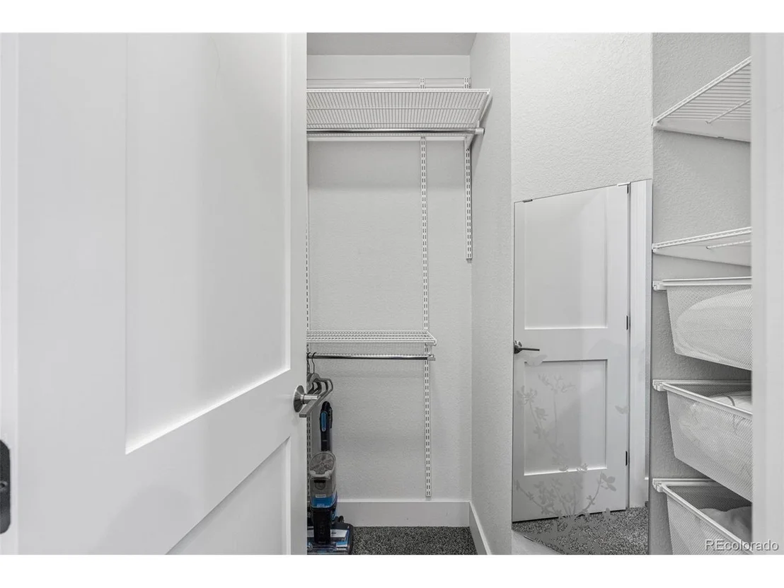 Photo of 1004 Katy Ln