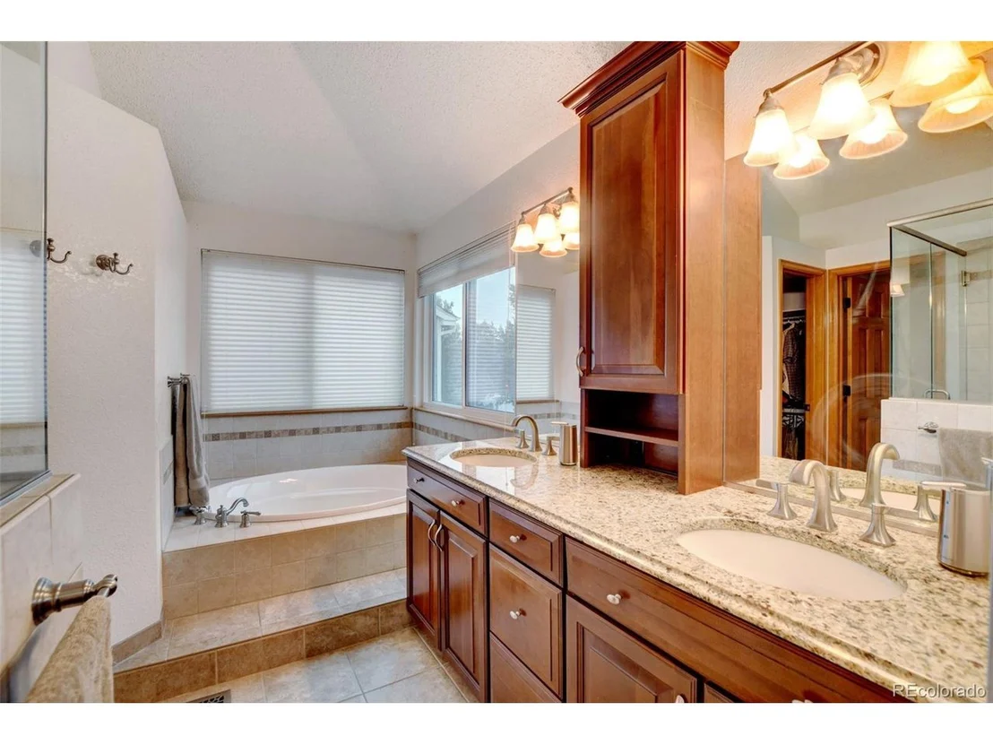 Photo of 11730 W 75th Dr