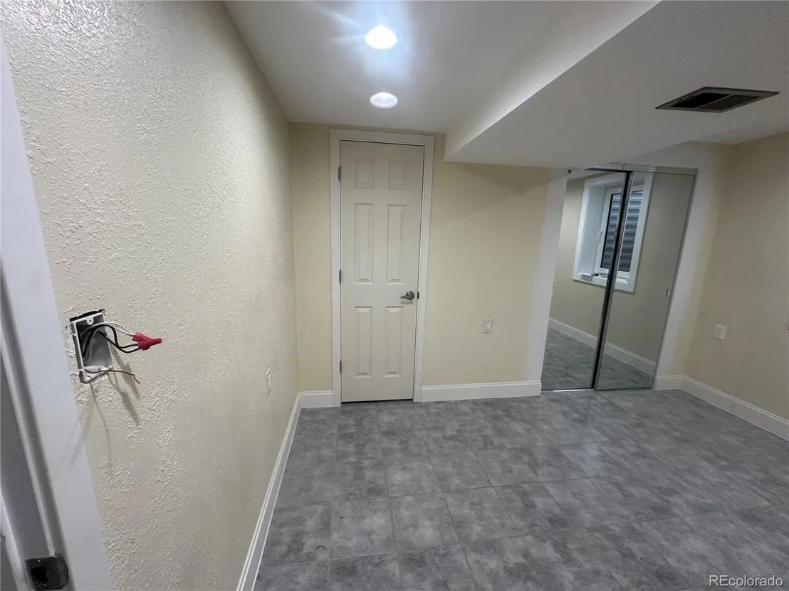 Photo of 203 Cypress Cir